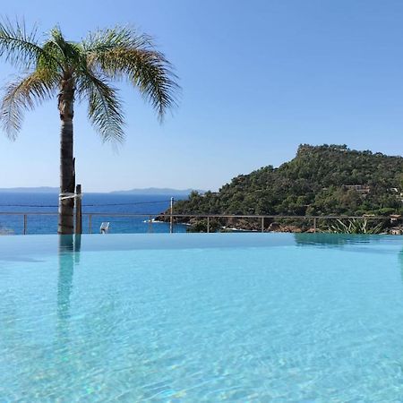 Aparthotel Les Lauriers Roses Le Le Rayol-Canadel-sur-Mer Exterior foto
