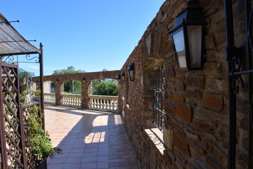 Aparthotel Les Lauriers Roses Le Le Rayol-Canadel-sur-Mer Exterior foto